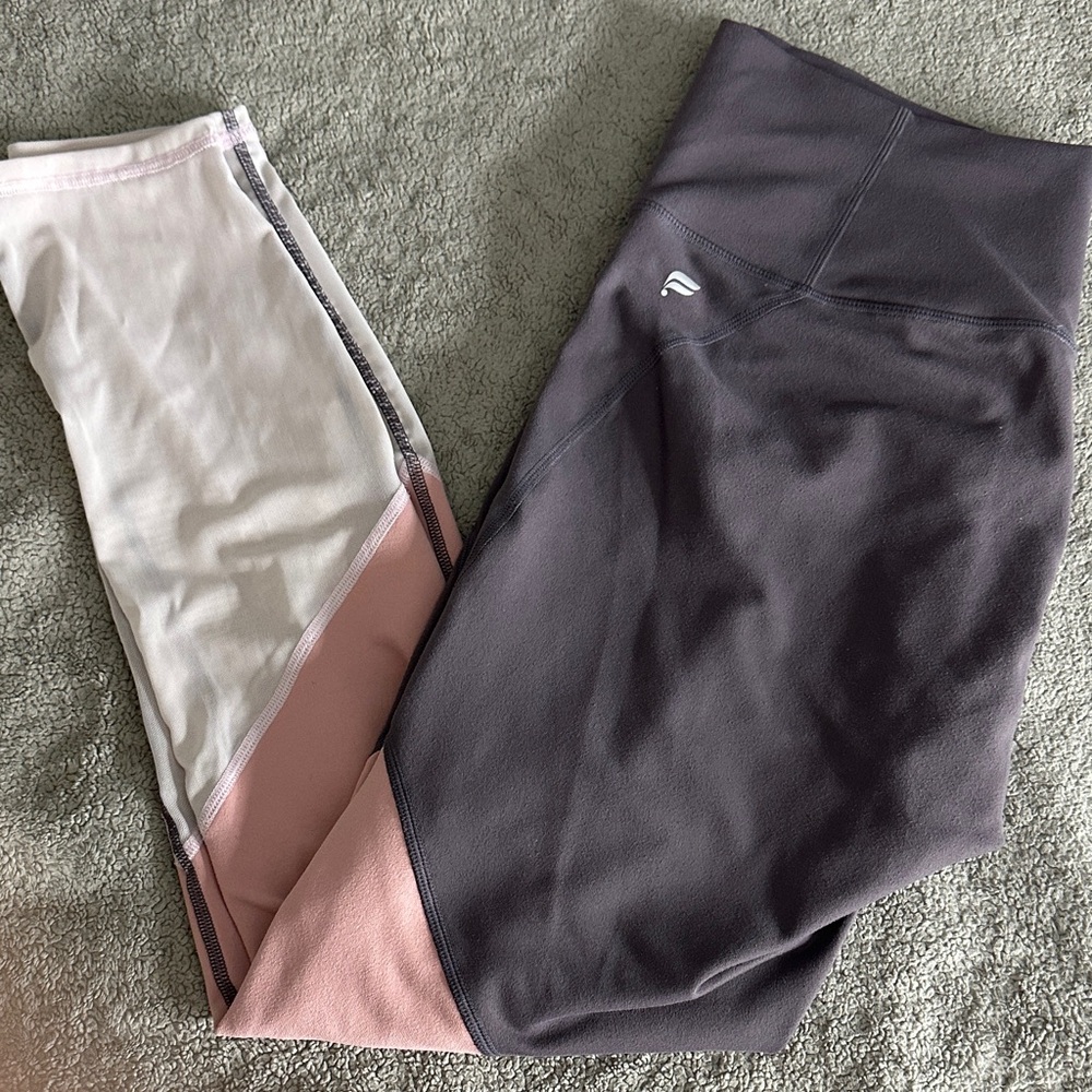 Fabletics zone Highwaisted 7/8 leggings - Picture 2 of 5
